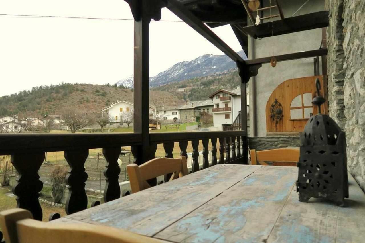 Romantica Suite Con Vasca Idromassaggio Aosta Exterior foto